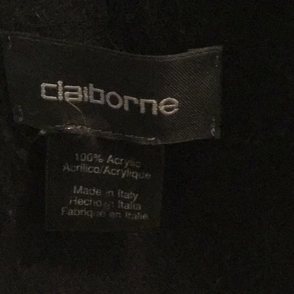 🔅4 for $10 Claiborne black scarf - Picture 2 of 2